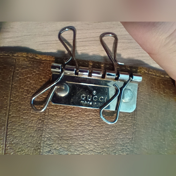 Gucci key case - Picture 7 of 11